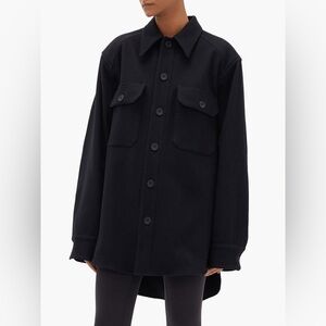 RAEY Oversized Wool Army Shacket
Size S-M